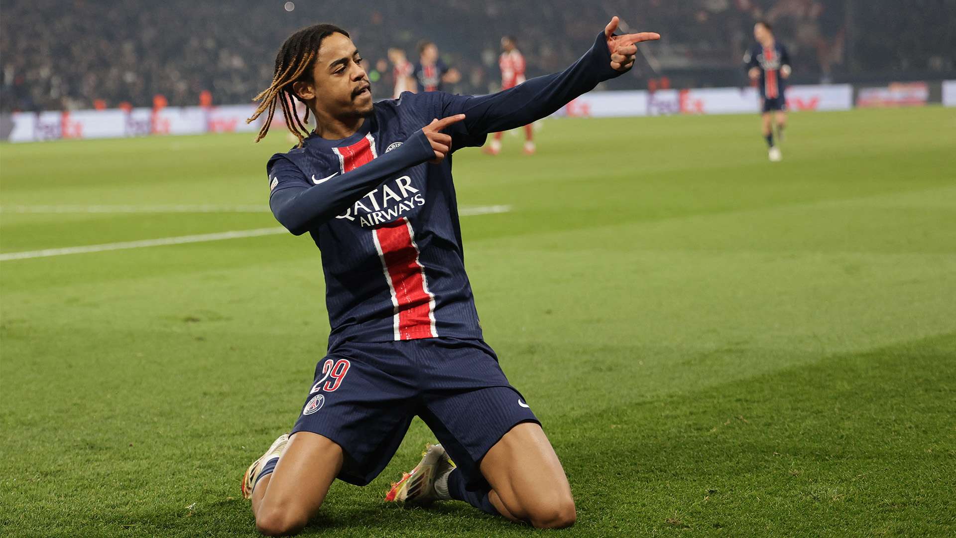 並搭配一點 並搭配一點